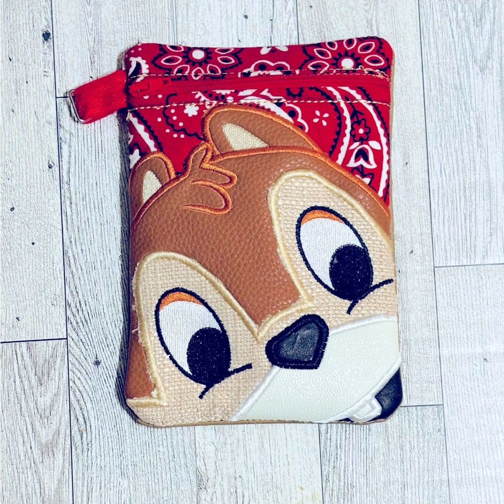 Disney Dale Wrislet